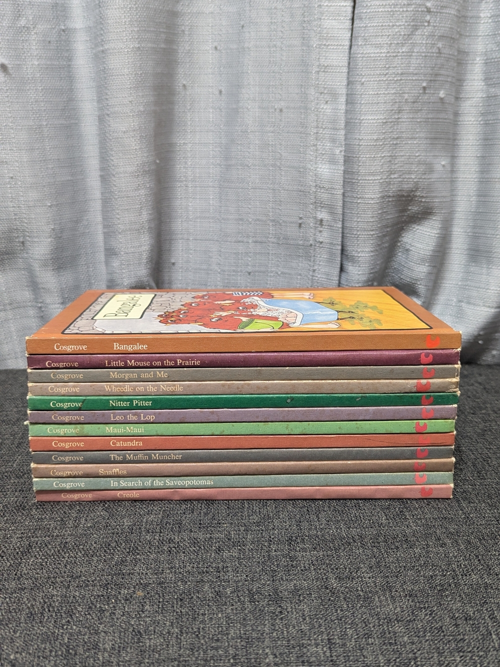 Vintage Cosgrove Weekly Reader Book Set Lot Of 12 Hardcover Books 1970s